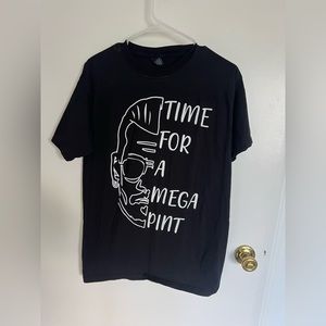 Johnny Depp mega pint shirt